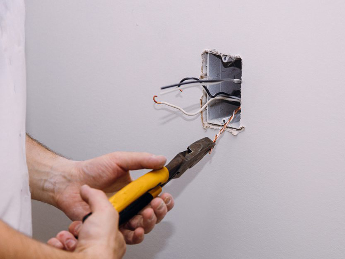 Cách Phát Hiện Dây Điện Âm Tường Bị Đứt
